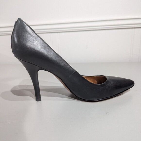Coach Ellin Black pointed toe leather pump size 9.5B - Picture 9 of 12